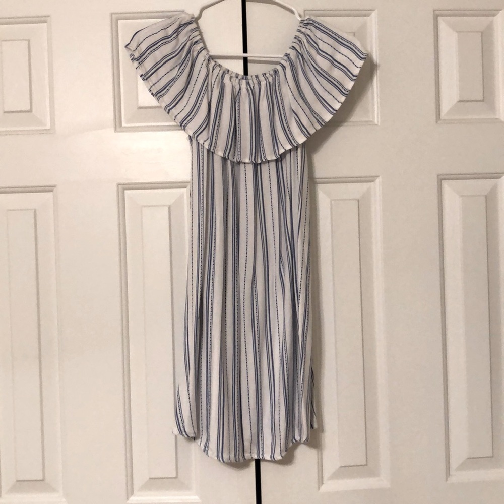 Off-the-shoulder Shift Dress